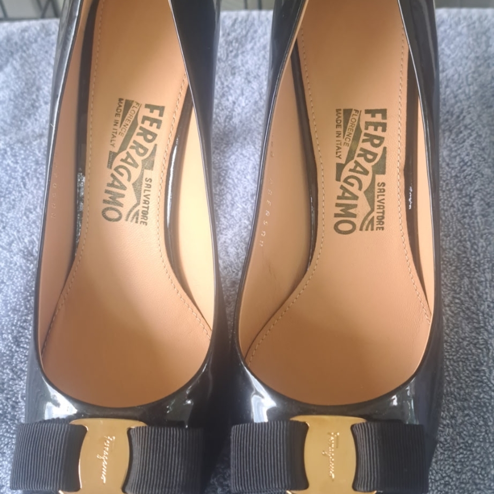 Salvatore Ferragamo Black High Heel Pumps